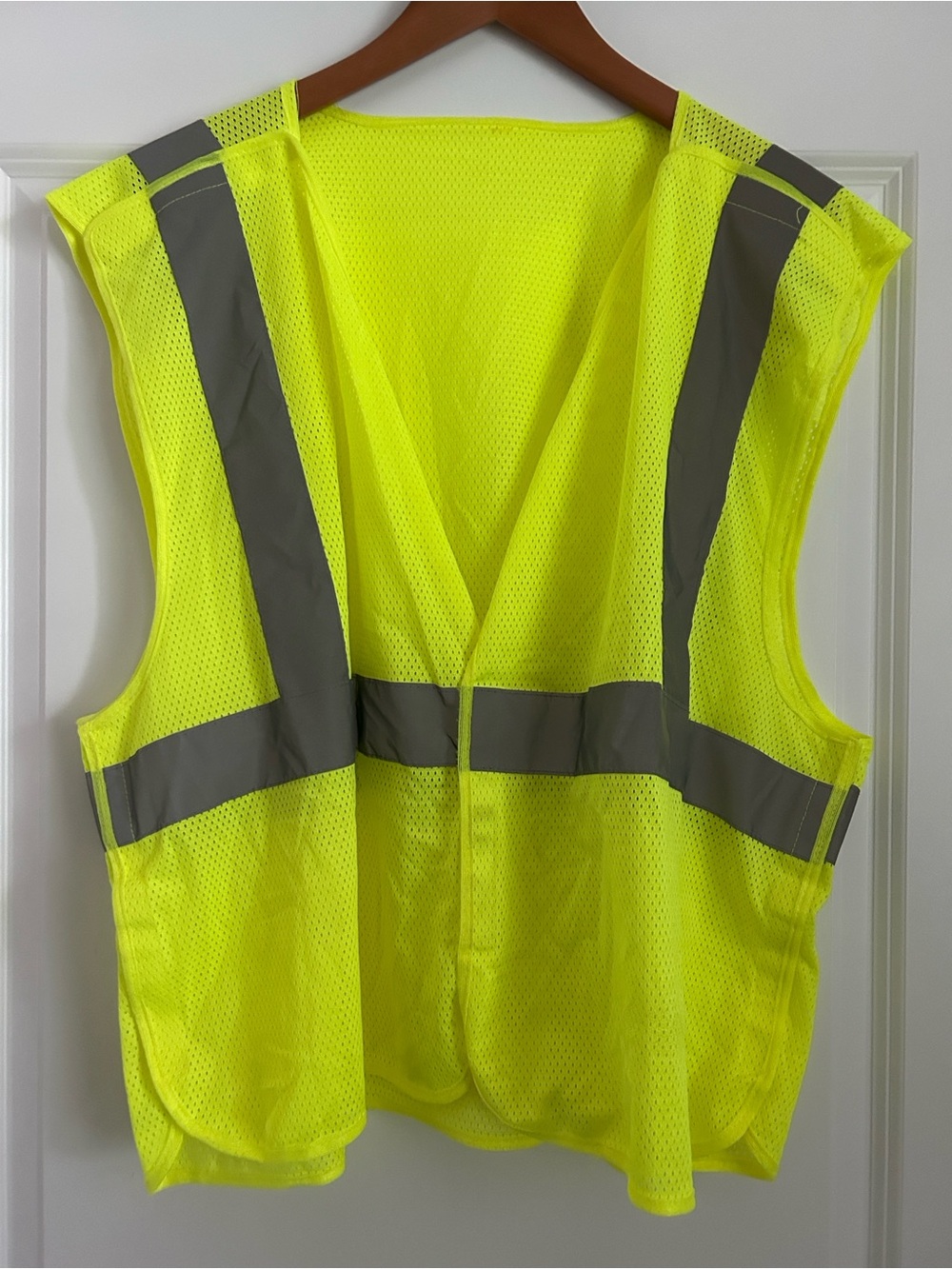 🎃 High-Visibility Safety Vest - Neon Yellow with Reflective Silver Strips